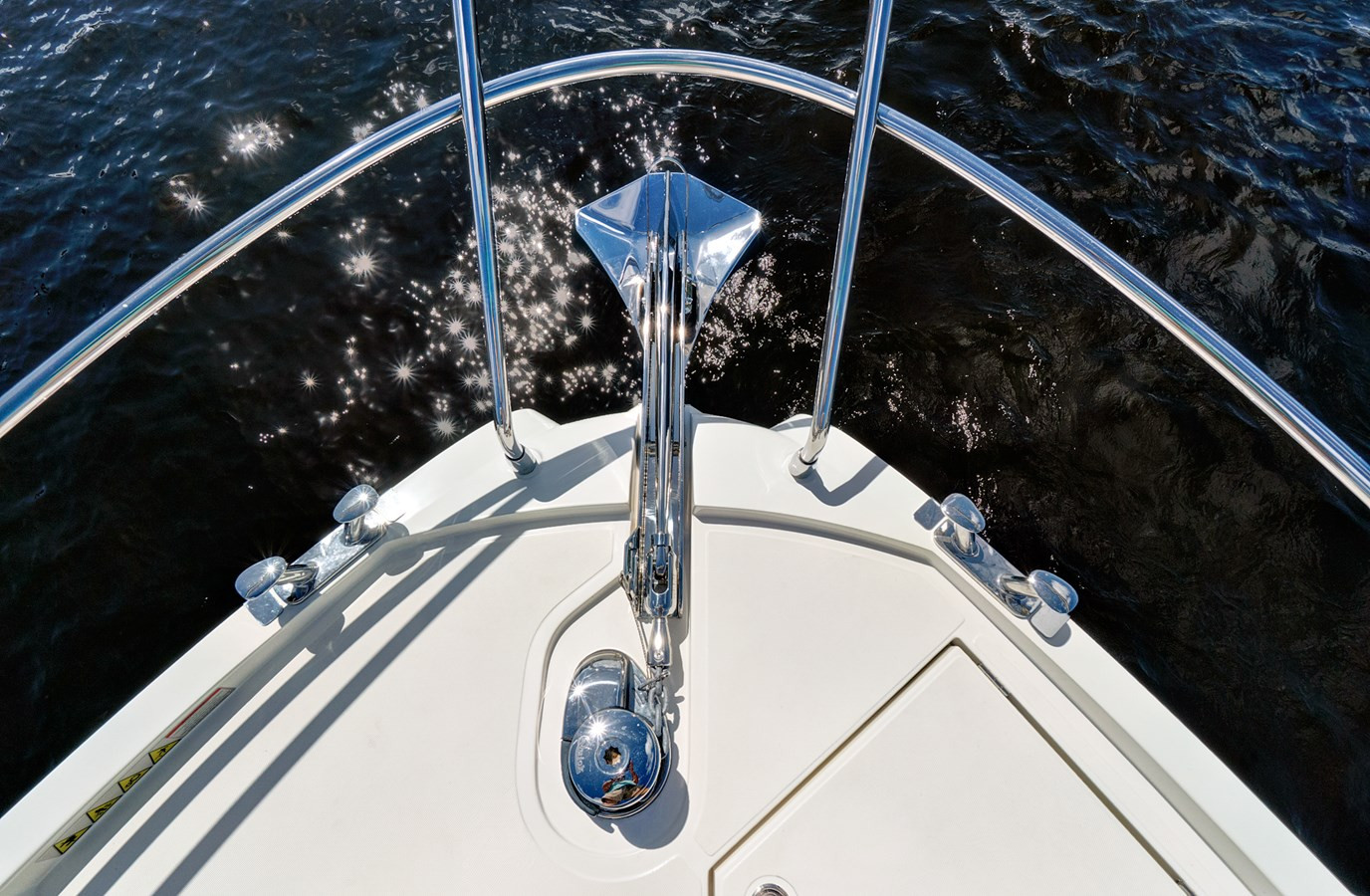 https://arconyachts.ams3.digitaloceanspaces.com/134141/conversions/large_4831818-optimize.jpg