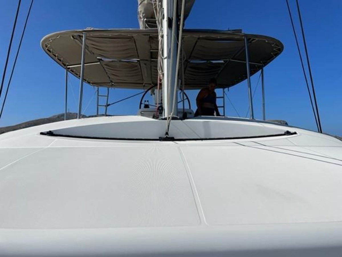 https://arconyachts.ams3.digitaloceanspaces.com/134267/conversions/large_3836502-optimize.jpg