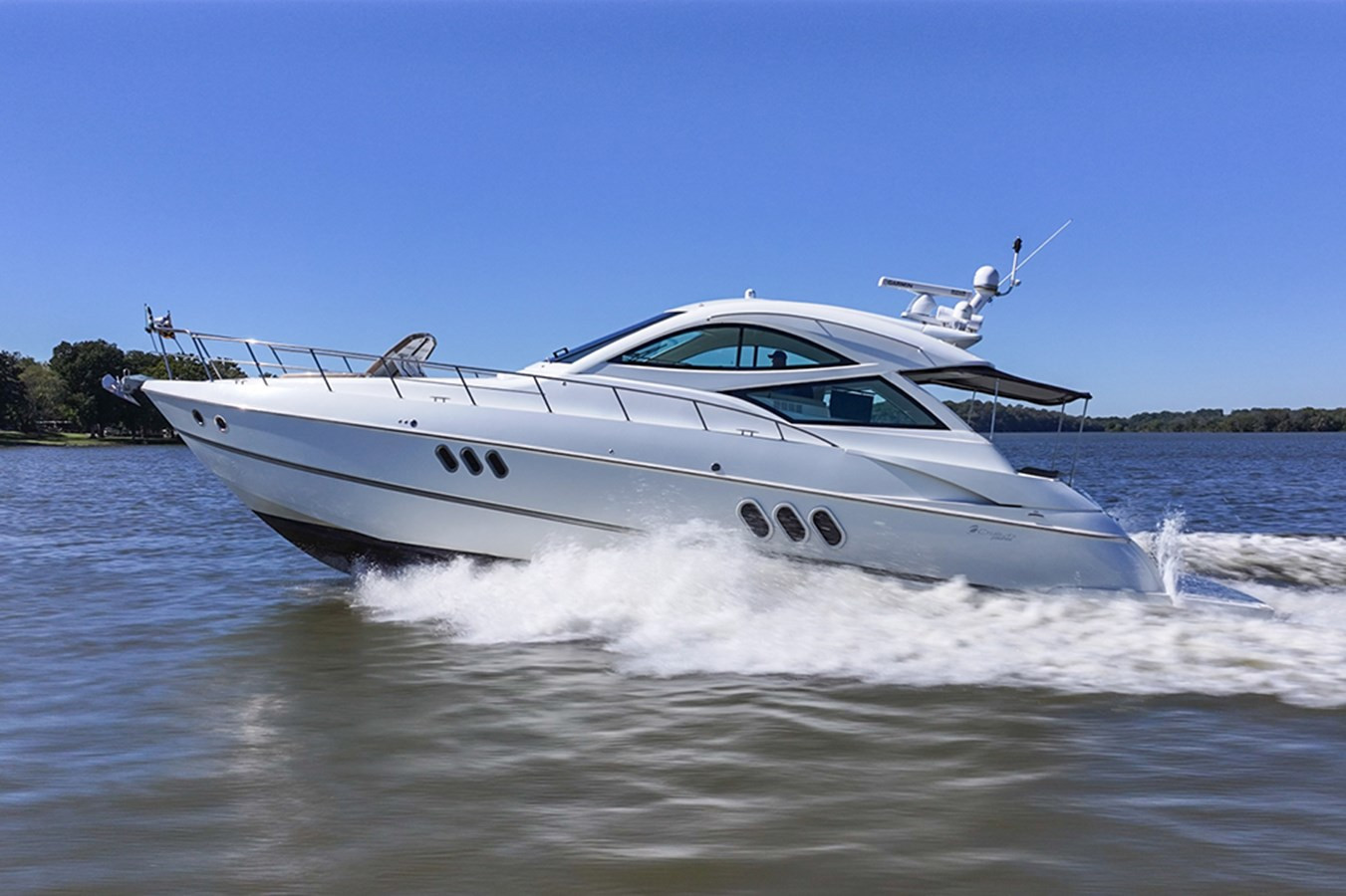 https://arconyachts.ams3.digitaloceanspaces.com/134288/conversions/large_4833305-optimize.jpg