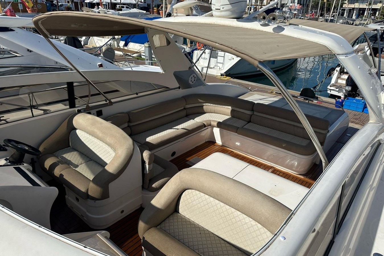 https://arconyachts.ams3.digitaloceanspaces.com/134415/conversions/large_4643642-optimize.jpg