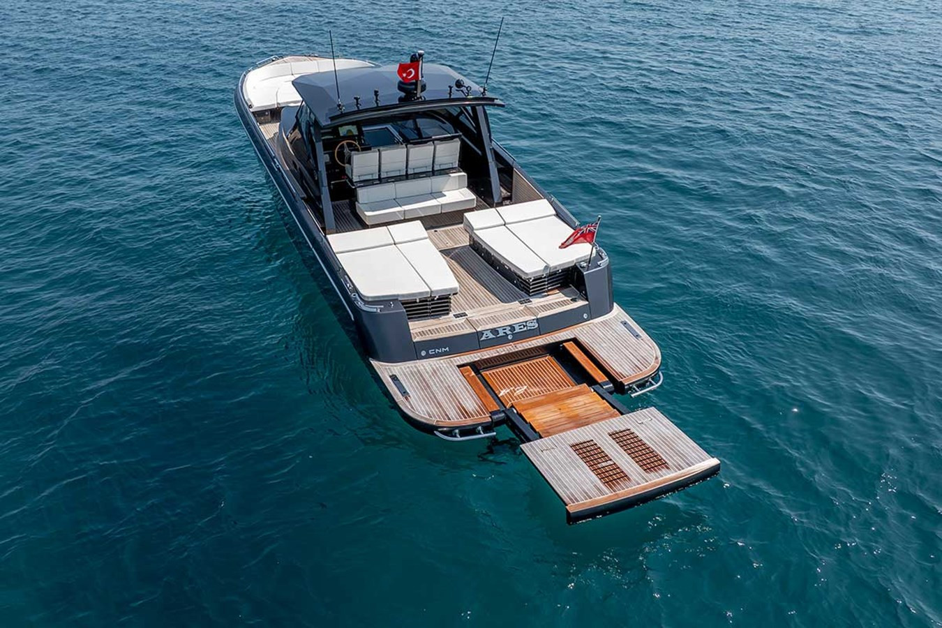 https://arconyachts.ams3.digitaloceanspaces.com/134434/conversions/large_4703836-optimize.jpg