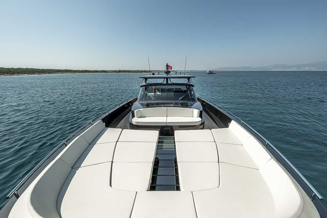 https://arconyachts.ams3.digitaloceanspaces.com/134474/conversions/large_4703849-optimize.jpg