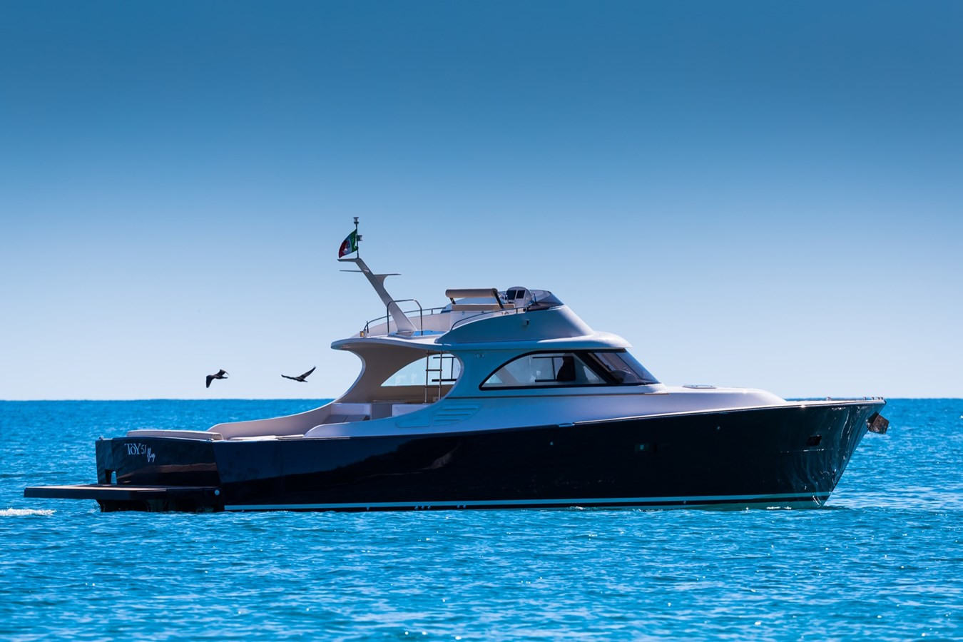 https://arconyachts.ams3.digitaloceanspaces.com/134532/conversions/large_4623167-optimize.jpg