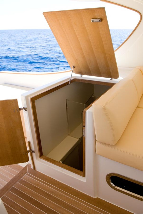 https://arconyachts.ams3.digitaloceanspaces.com/134583/conversions/large_4623422-optimize.jpg