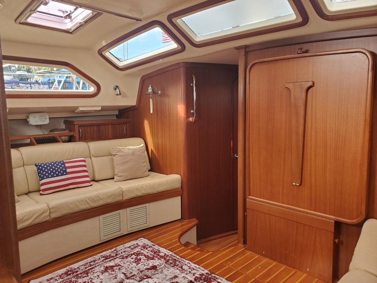 https://arconyachts.ams3.digitaloceanspaces.com/134619/conversions/large_3826641-optimize.jpg