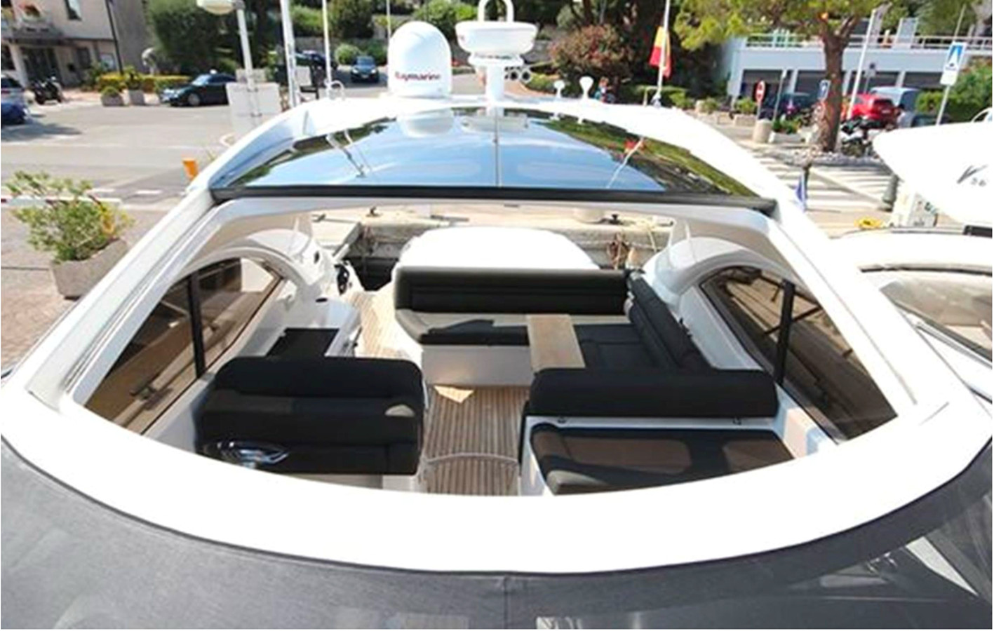 https://arconyachts.ams3.digitaloceanspaces.com/134659/conversions/large_4763437-optimize.jpg