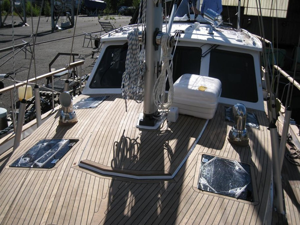 https://arconyachts.ams3.digitaloceanspaces.com/134693/conversions/large_4160670-optimize.jpg