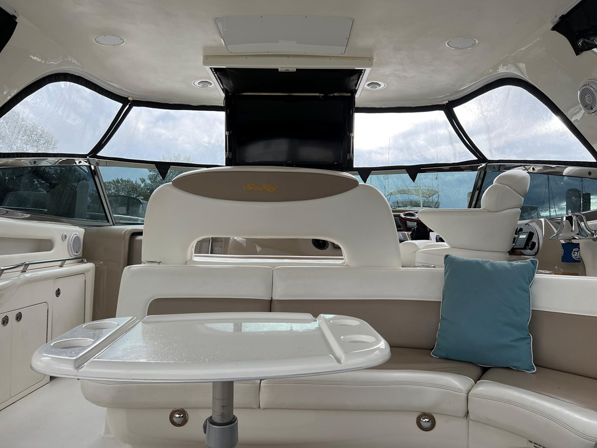https://arconyachts.ams3.digitaloceanspaces.com/134695/conversions/large_4116805-optimize.jpg
