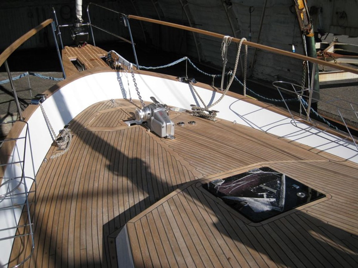 https://arconyachts.ams3.digitaloceanspaces.com/134696/conversions/large_4160671-optimize.jpg