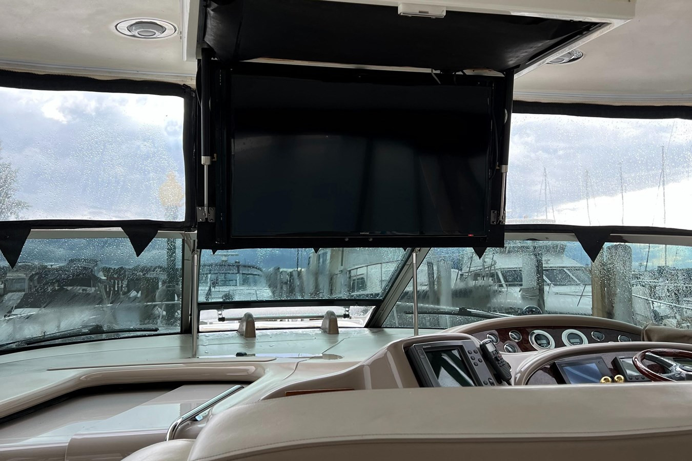 https://arconyachts.ams3.digitaloceanspaces.com/134729/conversions/large_4116816-optimize.jpg