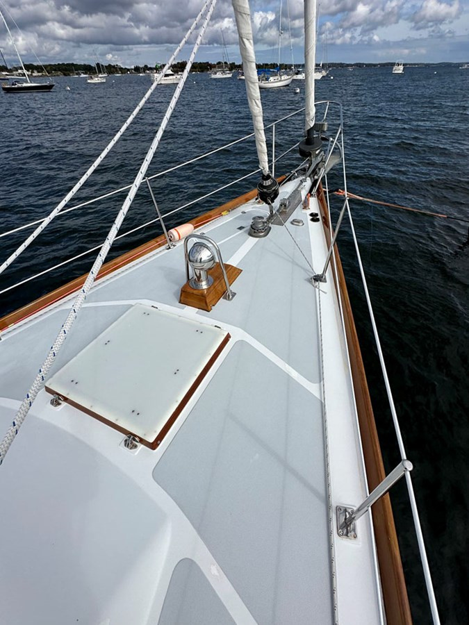https://arconyachts.ams3.digitaloceanspaces.com/134758/conversions/large_4449782-optimize.jpg