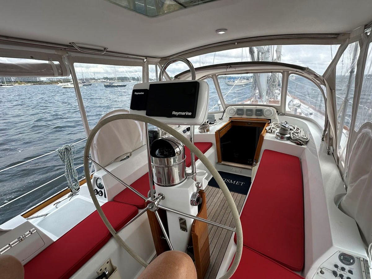 https://arconyachts.ams3.digitaloceanspaces.com/134773/conversions/large_4449775-optimize.jpg