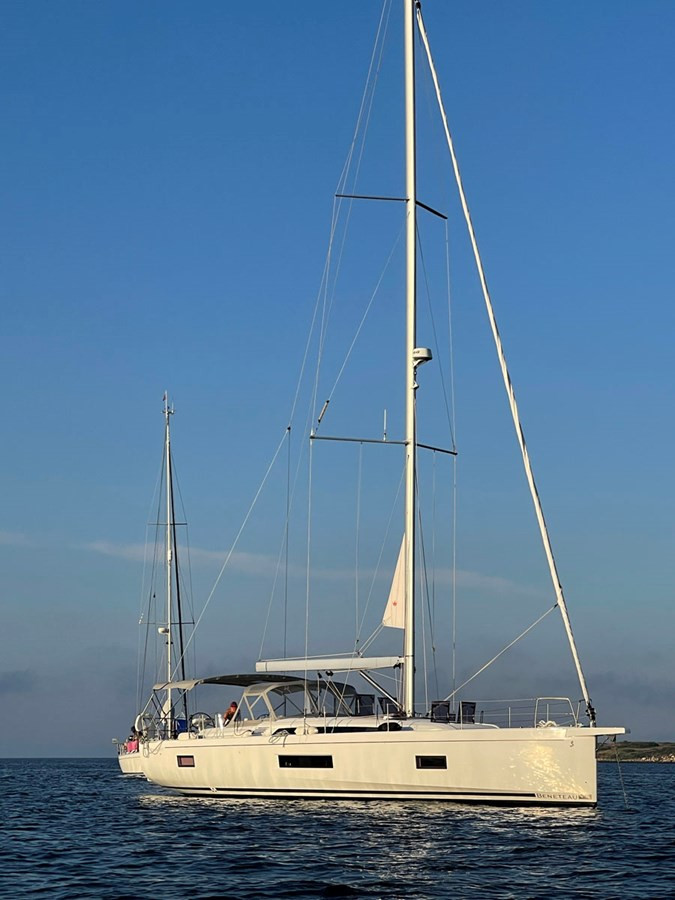 https://arconyachts.ams3.digitaloceanspaces.com/134872/conversions/large_4653255-optimize.jpg