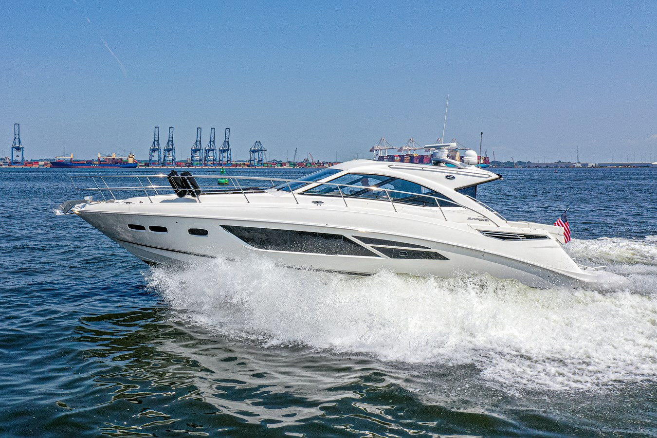 https://arconyachts.ams3.digitaloceanspaces.com/134925/conversions/large_4598158-optimize.jpg