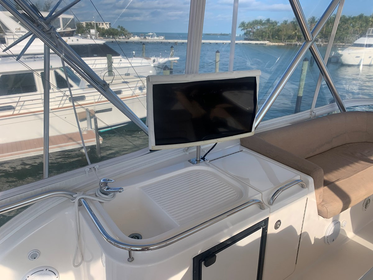 https://arconyachts.ams3.digitaloceanspaces.com/134945/conversions/large_3557116-optimize.jpg