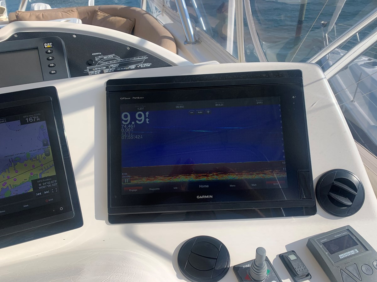 https://arconyachts.ams3.digitaloceanspaces.com/134964/conversions/large_3557122-optimize.jpg