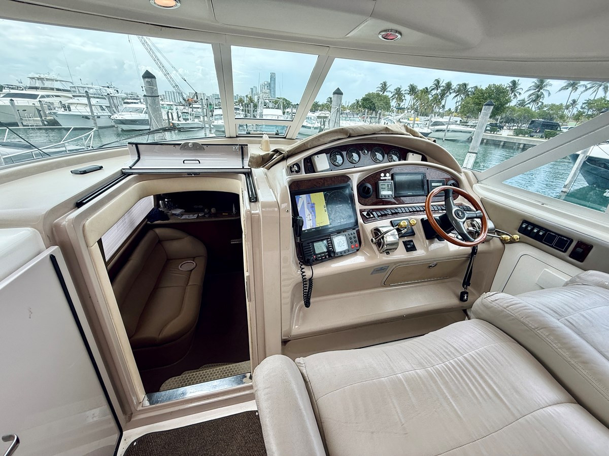 https://arconyachts.ams3.digitaloceanspaces.com/135629/conversions/large_4721609-optimize.jpg