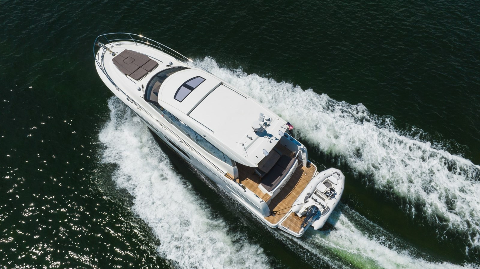 https://arconyachts.ams3.digitaloceanspaces.com/135675/conversions/large_3915107-optimize.jpg