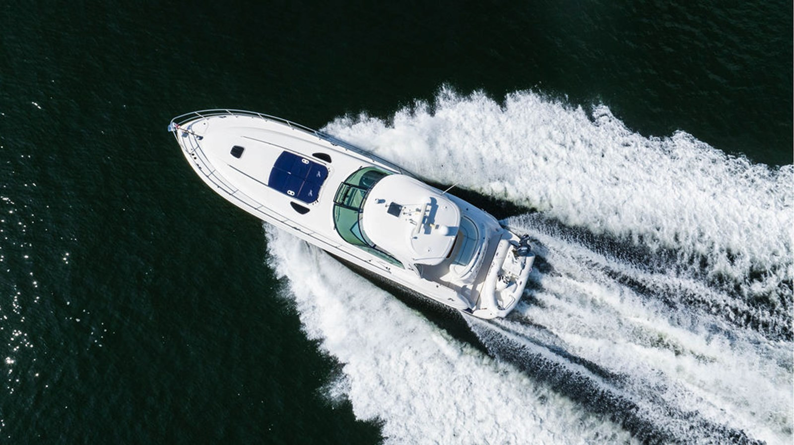 https://arconyachts.ams3.digitaloceanspaces.com/135710/conversions/large_4173479-optimize.jpg
