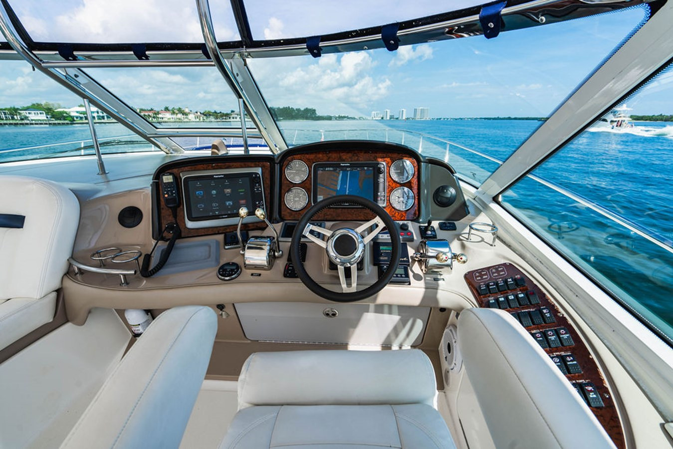 https://arconyachts.ams3.digitaloceanspaces.com/135757/conversions/large_4173494-optimize.jpg