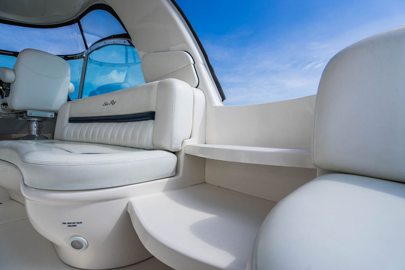 https://arconyachts.ams3.digitaloceanspaces.com/135809/conversions/large_4173512-optimize.jpg