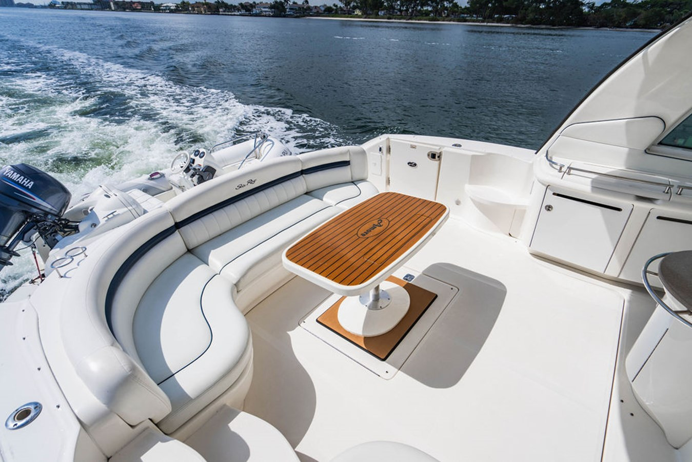 https://arconyachts.ams3.digitaloceanspaces.com/135837/conversions/large_4173522-optimize.jpg