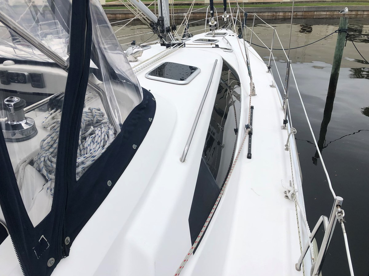 https://arconyachts.ams3.digitaloceanspaces.com/135854/conversions/large_2719935-optimize.jpg