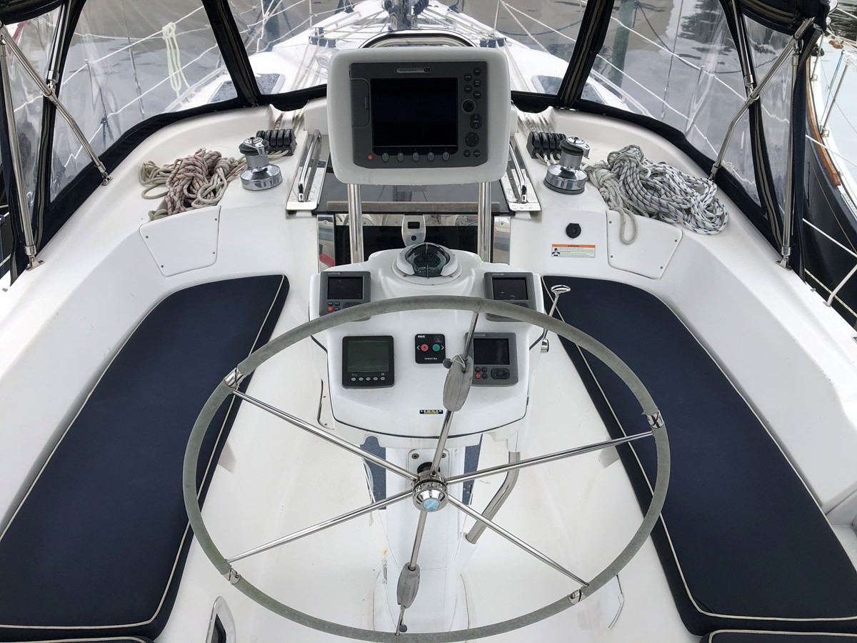 https://arconyachts.ams3.digitaloceanspaces.com/135879/conversions/large_2719945-optimize.jpg