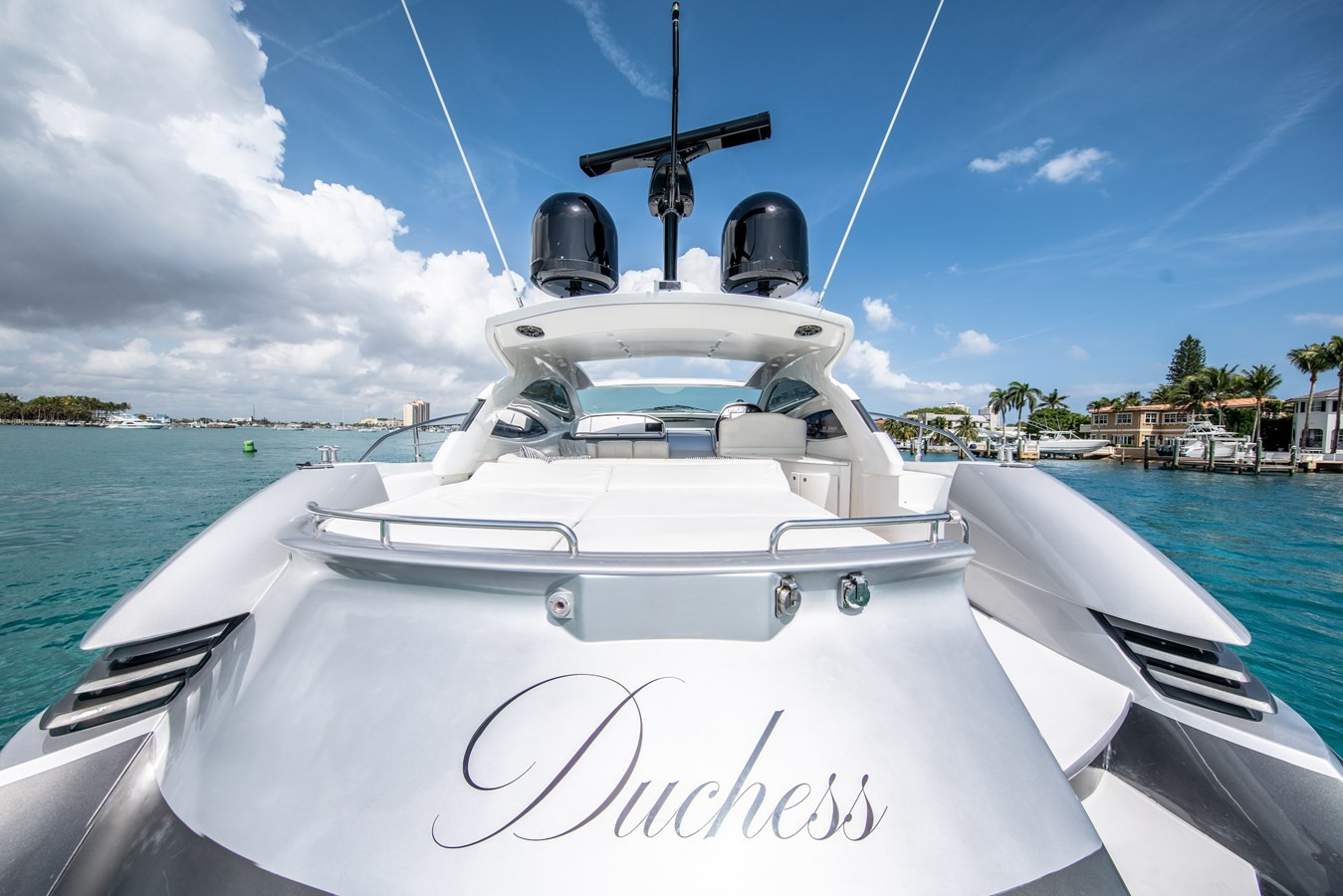 https://arconyachts.ams3.digitaloceanspaces.com/136027/conversions/large_3189036-optimize.jpg