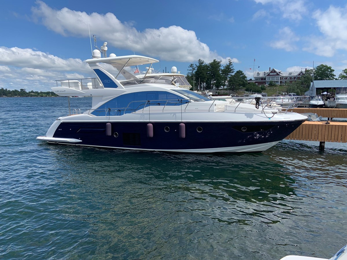 https://arconyachts.ams3.digitaloceanspaces.com/136052/conversions/large_3801881-optimize.jpg