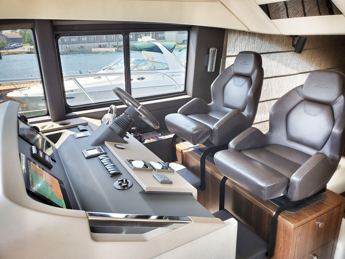 https://arconyachts.ams3.digitaloceanspaces.com/136157/conversions/large_3801917-optimize.jpg