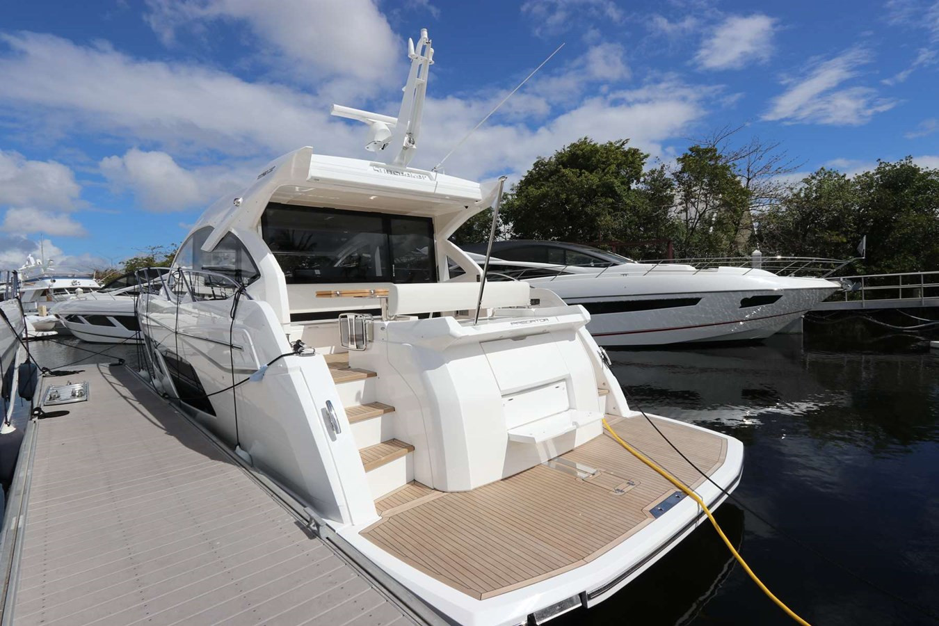 https://arconyachts.ams3.digitaloceanspaces.com/136233/conversions/large_3431013-optimize.jpg