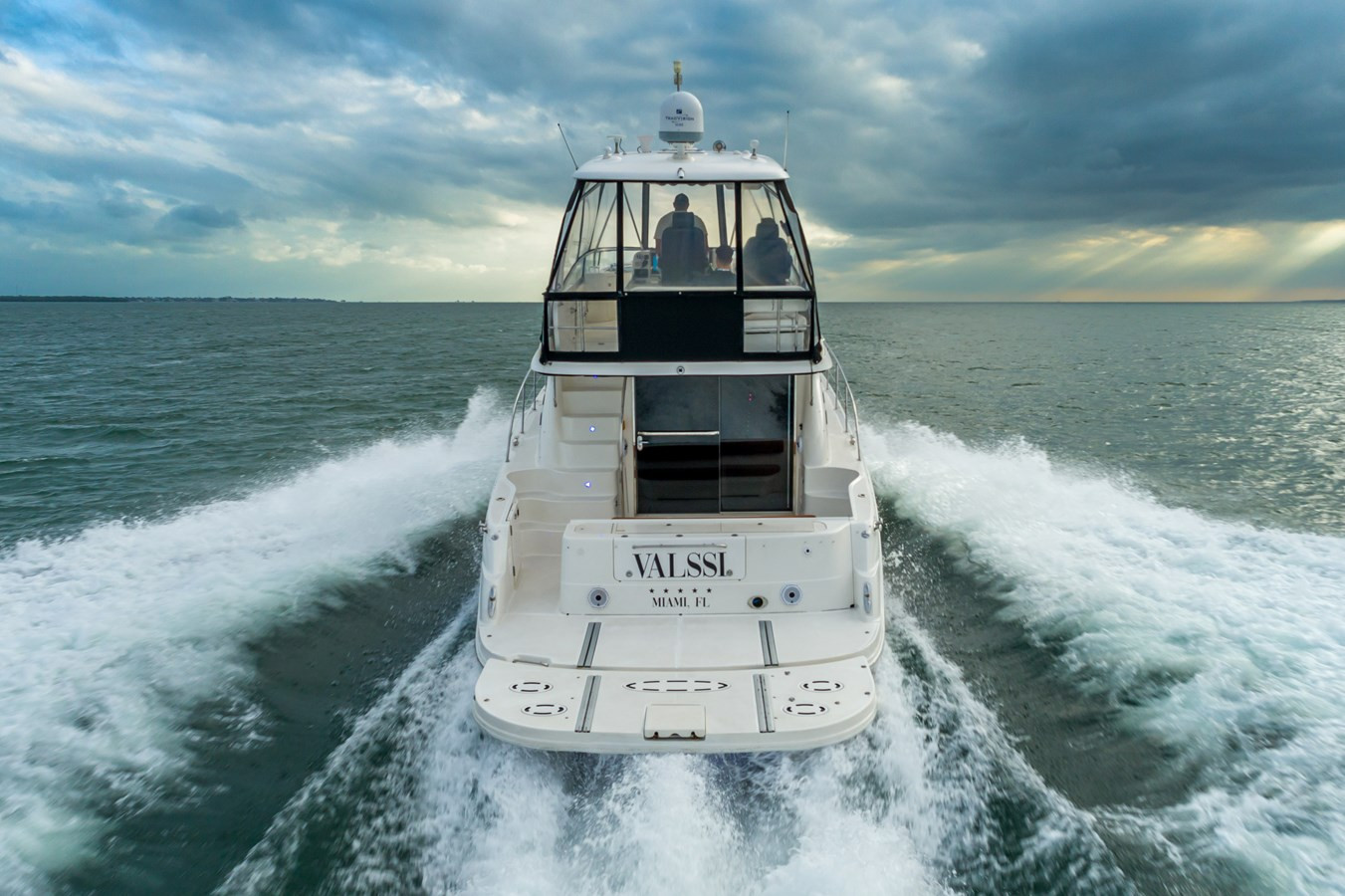 https://arconyachts.ams3.digitaloceanspaces.com/136492/conversions/large_3669345-optimize.jpg
