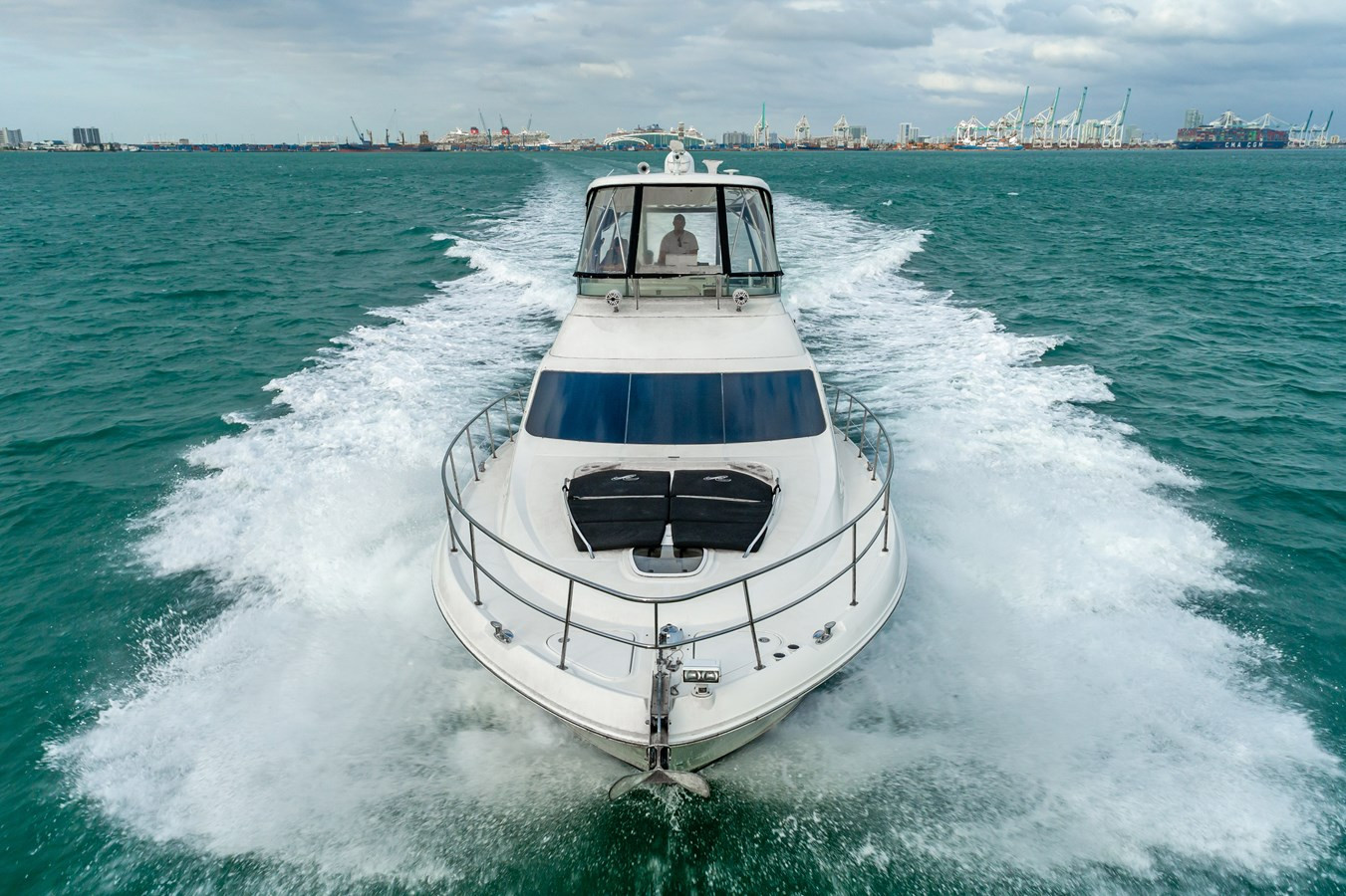 https://arconyachts.ams3.digitaloceanspaces.com/136498/conversions/large_3669347-optimize.jpg