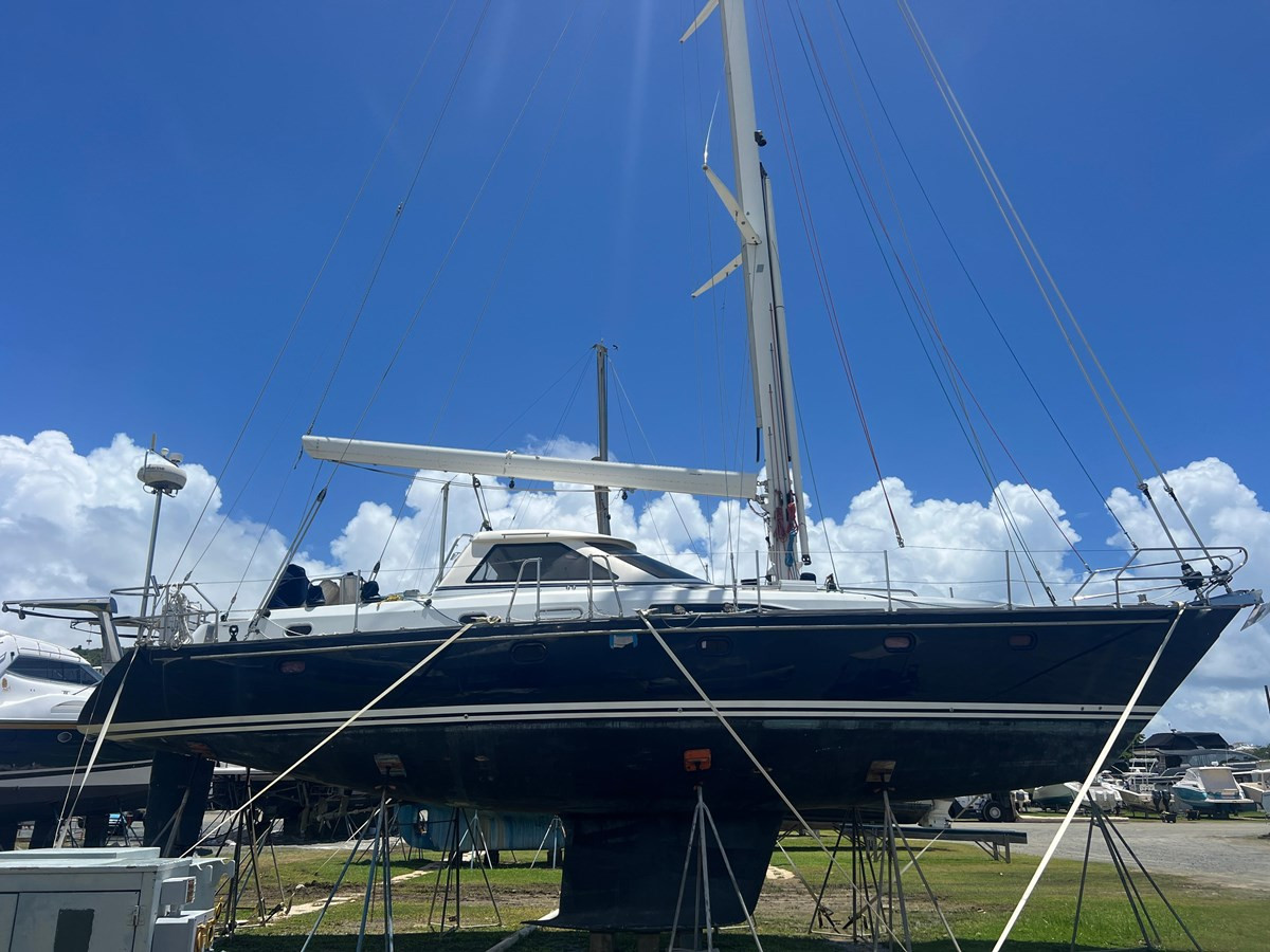 https://arconyachts.ams3.digitaloceanspaces.com/136534/conversions/large_4258652-optimize.jpg