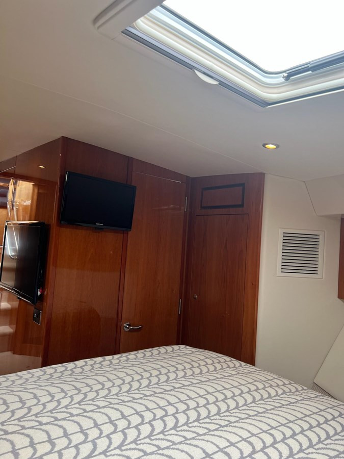https://arconyachts.ams3.digitaloceanspaces.com/136571/conversions/large_3604319-optimize.jpg