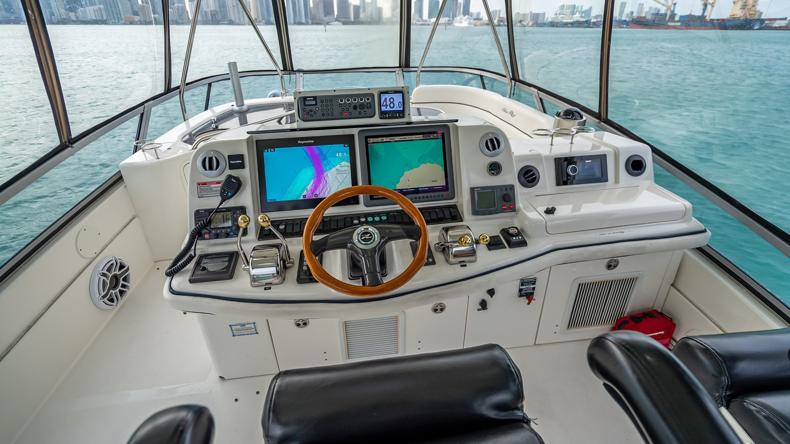 https://arconyachts.ams3.digitaloceanspaces.com/136580/conversions/large_3669374-optimize.jpg