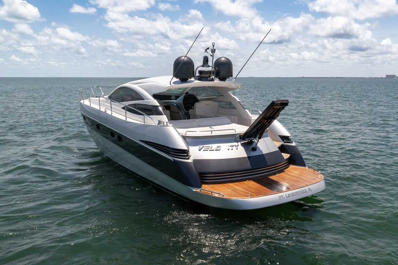 https://arconyachts.ams3.digitaloceanspaces.com/136661/conversions/large_3795339-optimize.jpg