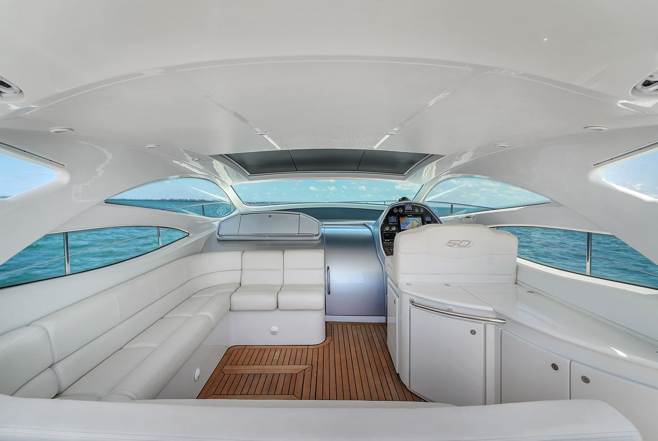https://arconyachts.ams3.digitaloceanspaces.com/136738/conversions/large_3795381-optimize.jpg