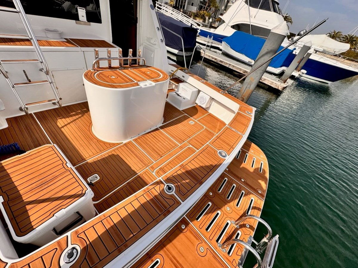 https://arconyachts.ams3.digitaloceanspaces.com/136875/conversions/large_4542704-optimize.jpg