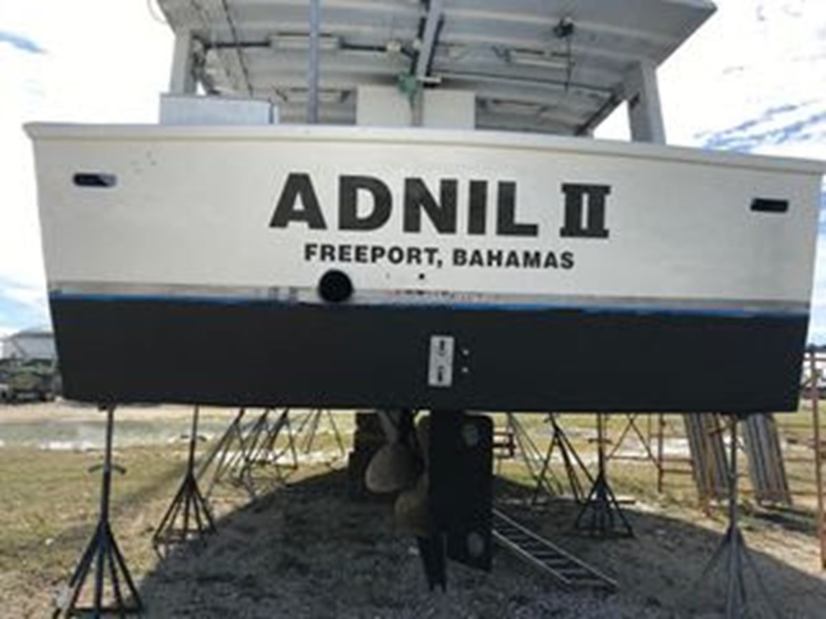 https://arconyachts.ams3.digitaloceanspaces.com/136900/conversions/large_3973256-optimize.jpg