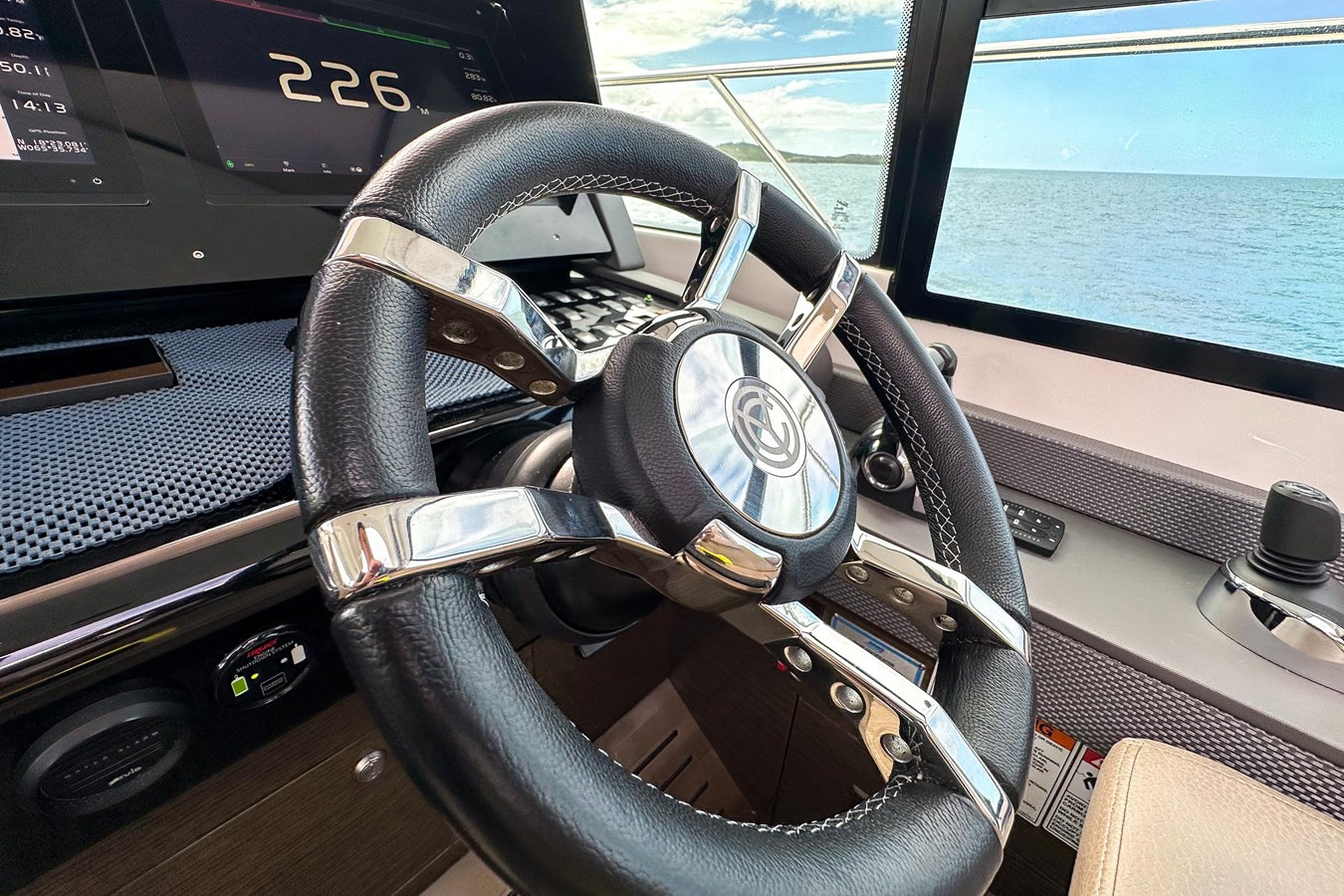https://arconyachts.ams3.digitaloceanspaces.com/137069/conversions/large_4133757-optimize.jpg