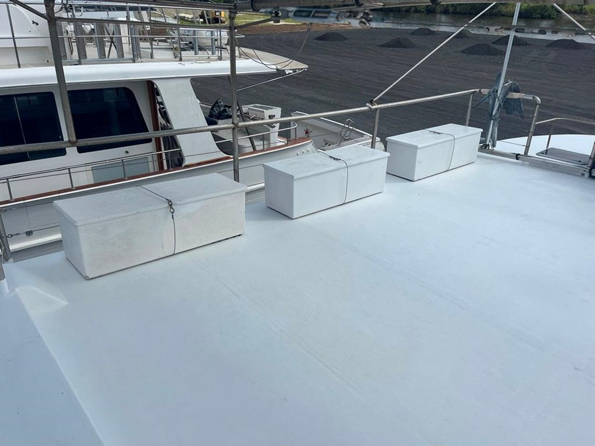 https://arconyachts.ams3.digitaloceanspaces.com/137071/conversions/large_4081095-optimize.jpg