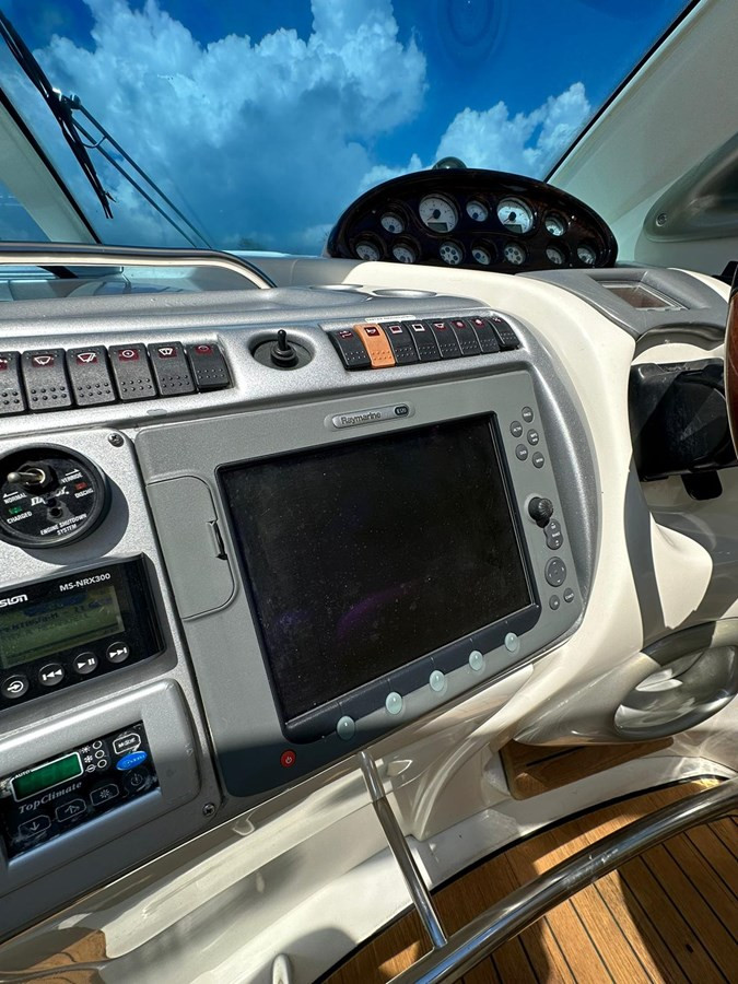 https://arconyachts.ams3.digitaloceanspaces.com/137286/conversions/large_4177163-optimize.jpg