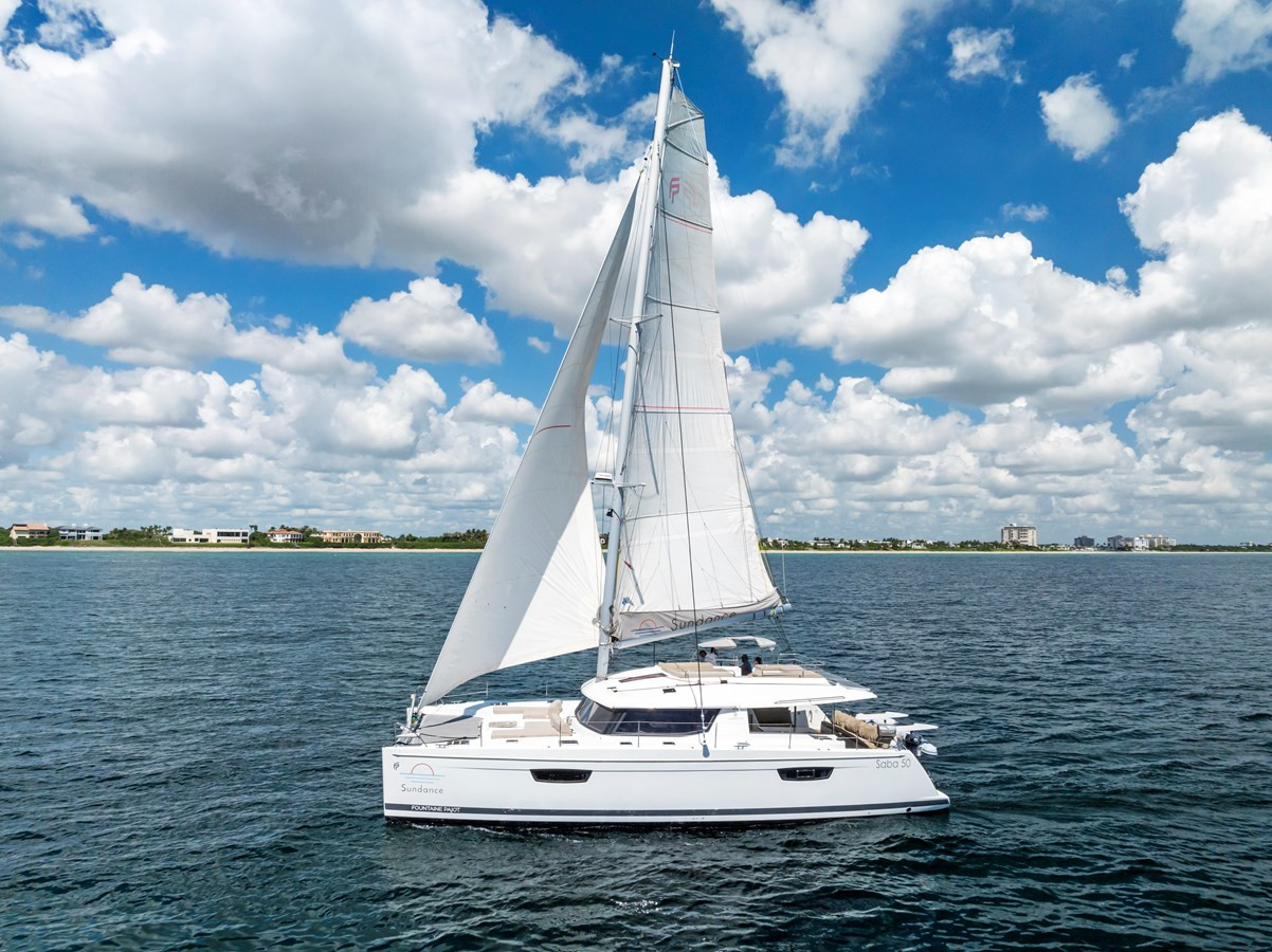 https://arconyachts.ams3.digitaloceanspaces.com/137746/conversions/large_4498999-optimize.jpg