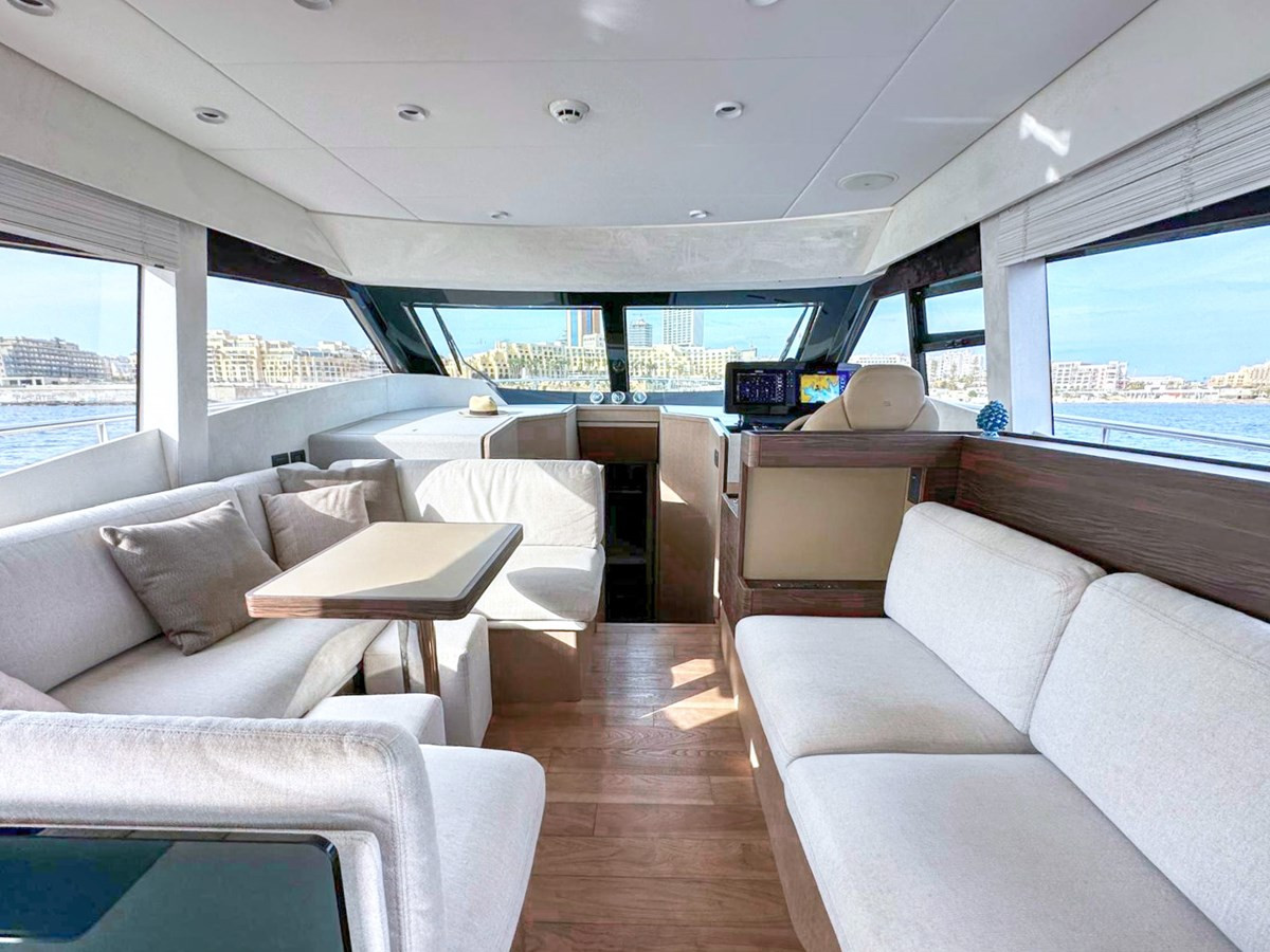 FERRETTI YACHTS 500