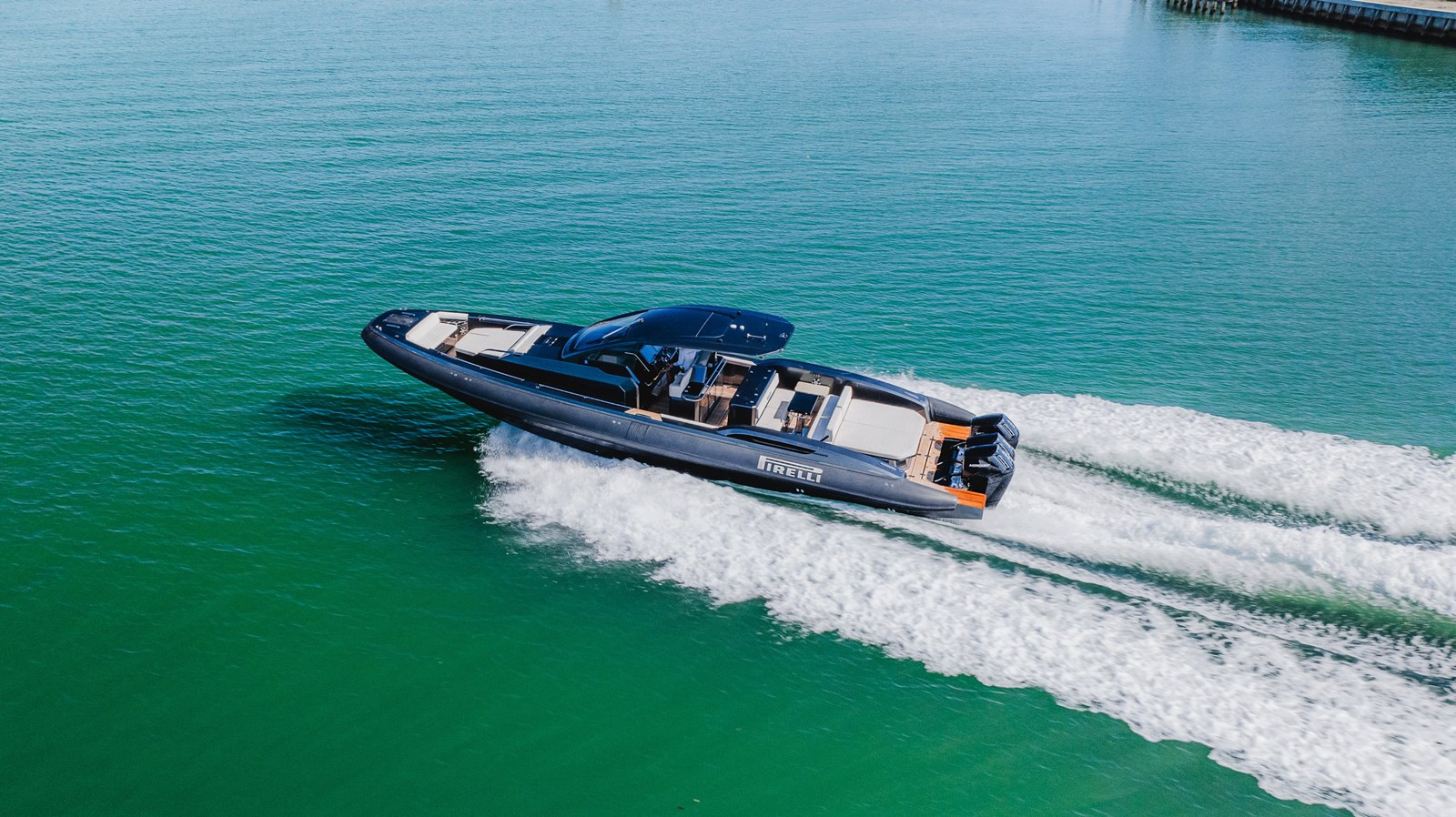 https://arconyachts.ams3.digitaloceanspaces.com/138017/conversions/large_4555190-optimize.jpg