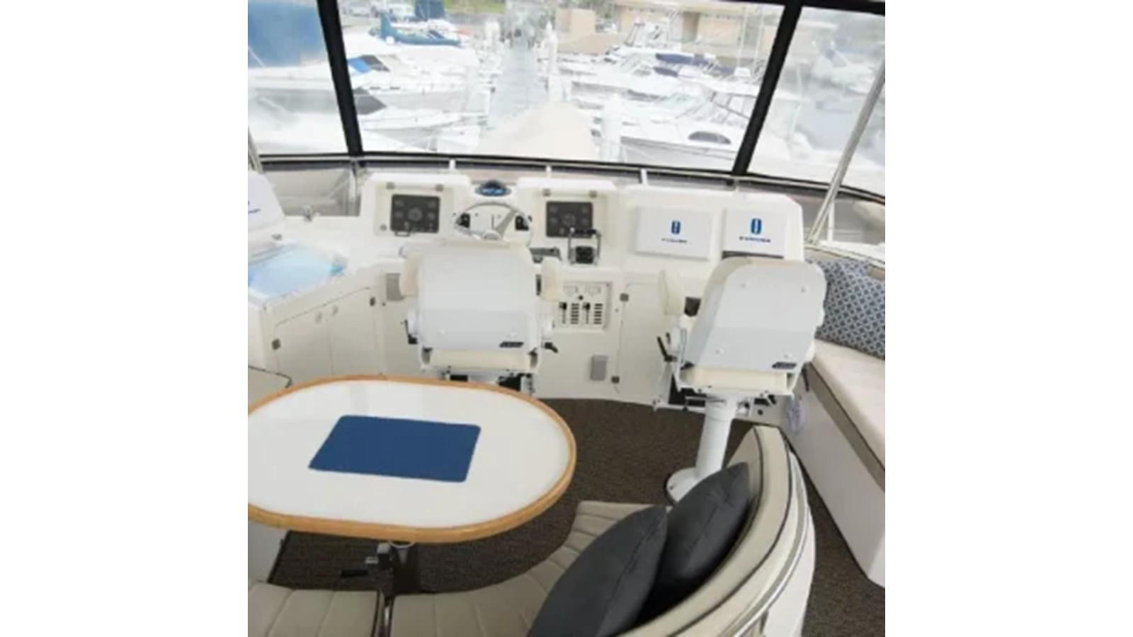 https://arconyachts.ams3.digitaloceanspaces.com/138064/conversions/large_4532486-optimize.jpg