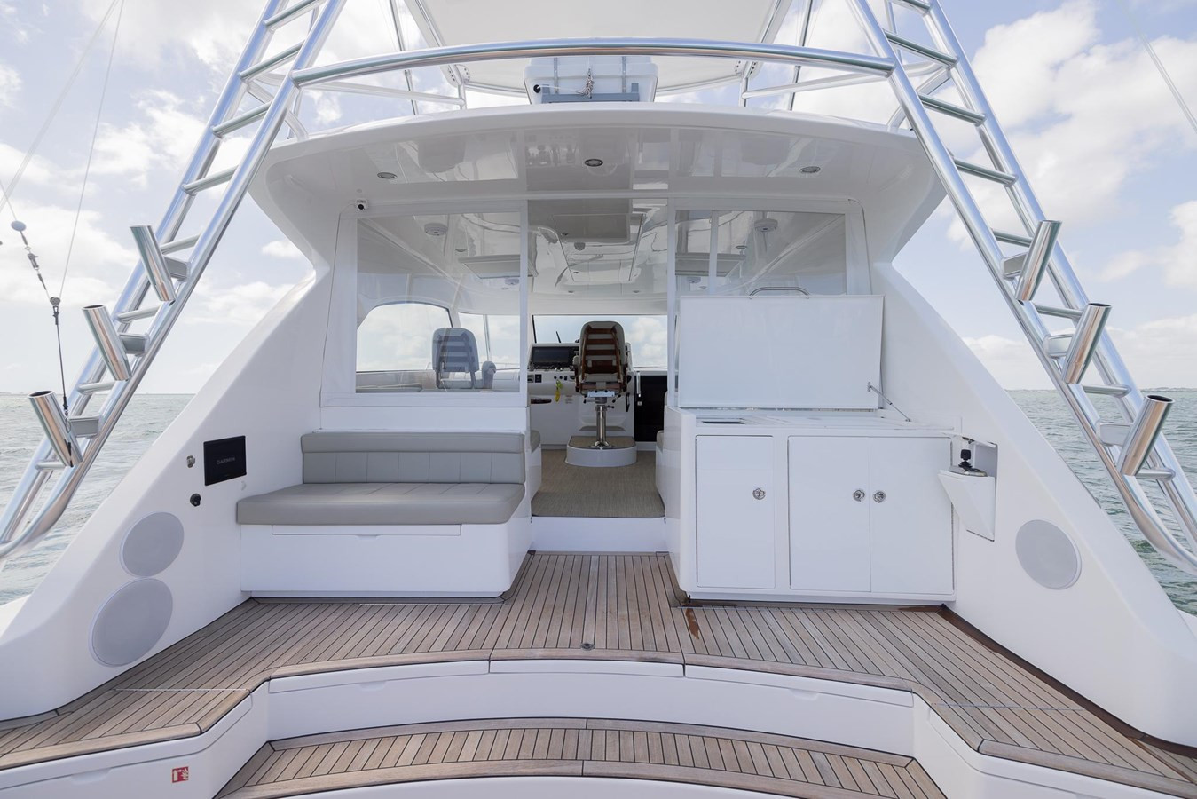 https://arconyachts.ams3.digitaloceanspaces.com/138283/conversions/large_4595964-optimize.jpg