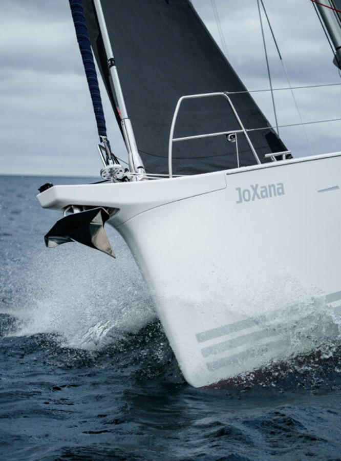 https://arconyachts.ams3.digitaloceanspaces.com/138380/conversions/large_4649324-optimize.jpg